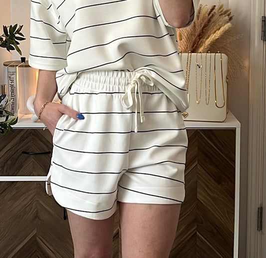 Roam Free Scuba Tulip Shorts