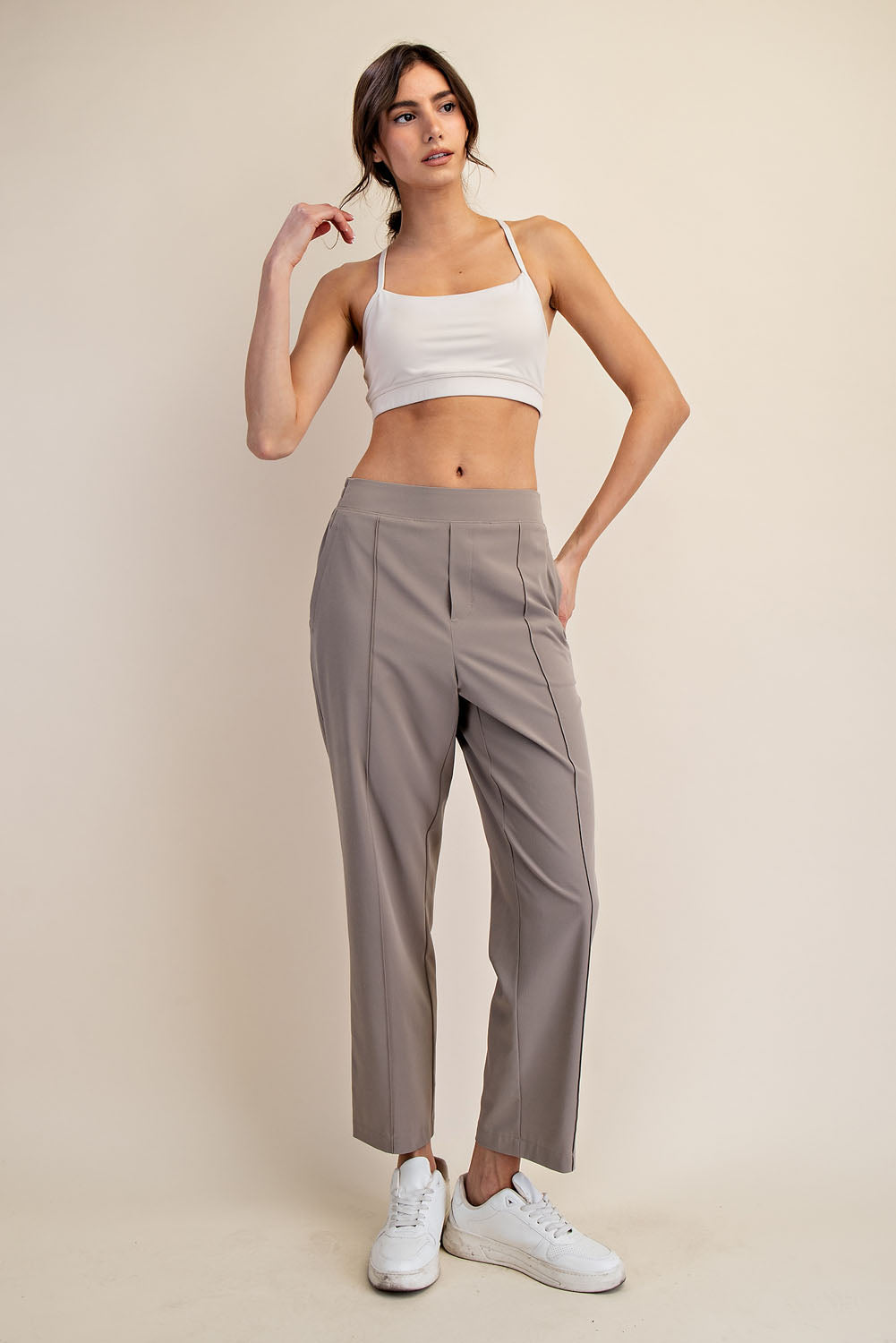 Everyday Essential Pleated Trouser Pants