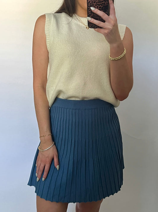 Alpine Adventure Knit Pleated Skirt